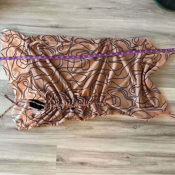 Pretty little thing dress tan and black abstract print 12 - Picture 7 of 7